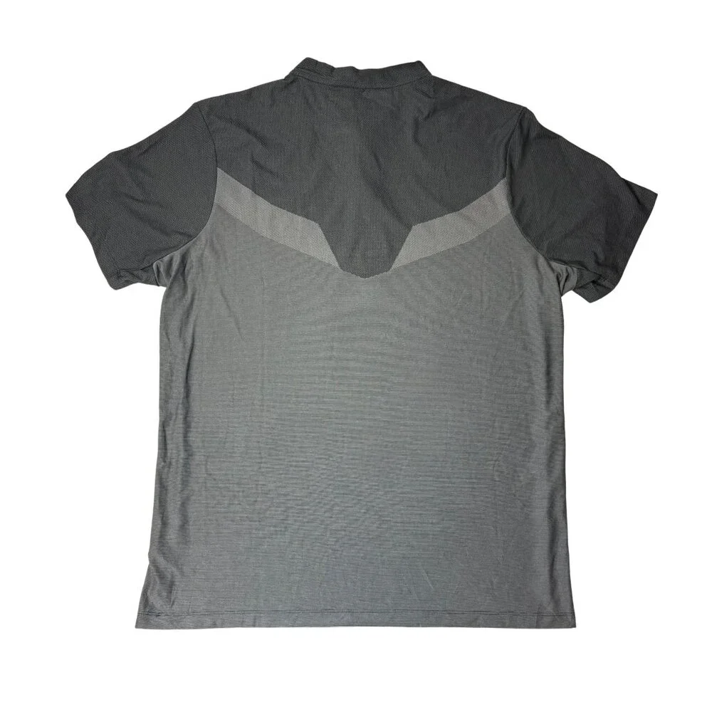 Nike Men’s Golf Short Sleeve Shirt – Dark Gray – Size XL - Picture 2 of 2